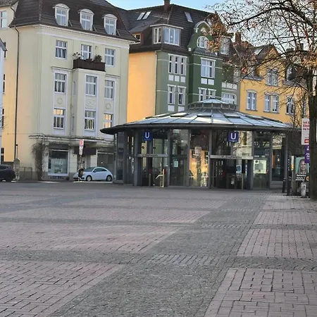 Апартаменты Schicke Gemuetliche Im Zentrum *