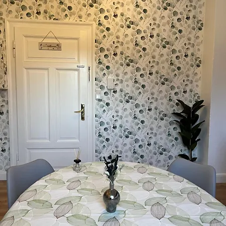 Schicke Gemuetliche Im Zentrum